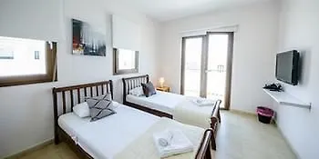 Oceanview Luxury 080 *