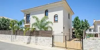 Oceanview Luxury 080 Apartment Paralimni