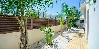 Oceanview Luxury 080 Apartment Paralimni