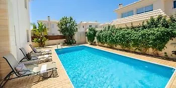 Apartment Oceanview Luxury 080 Paralimni